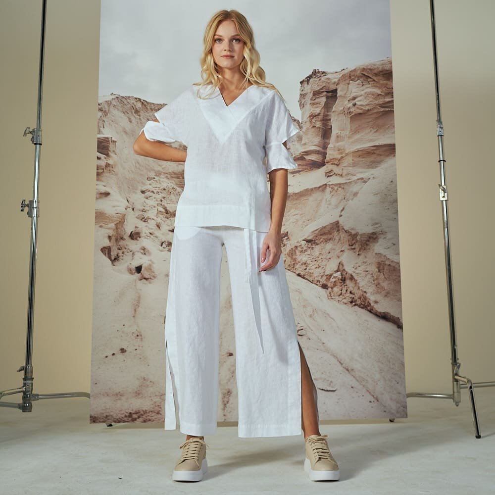 Stilinga lininė palaidinė