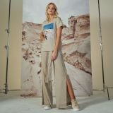 Ilgos su skeltukais kelnės