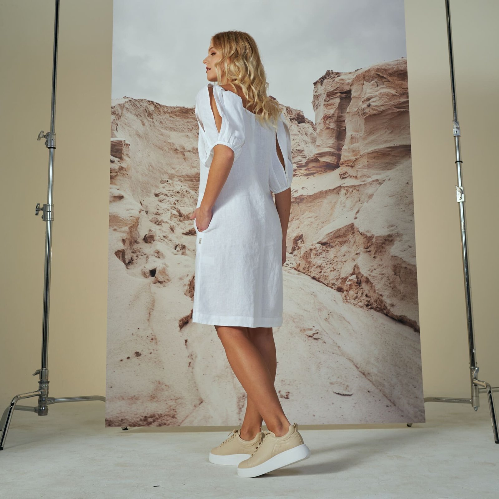 Pūstų rankovių suknelė