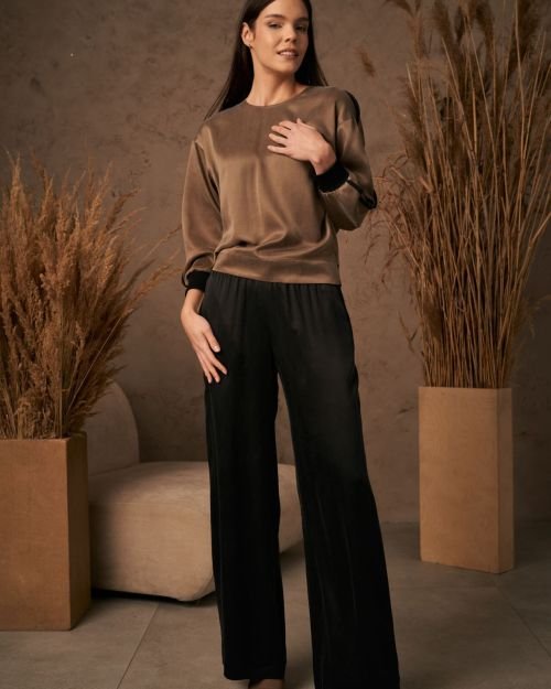 Plačios kelnės in Dydis 50 and Spalva Juoda