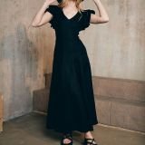 Itin romantiška lininė juoda suknelė