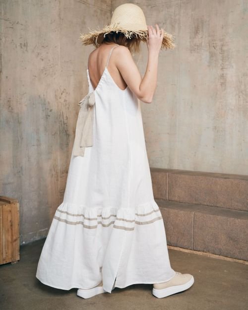 Laisvalaikio ilga suknelė in Dydis 46 and Spalva Balta