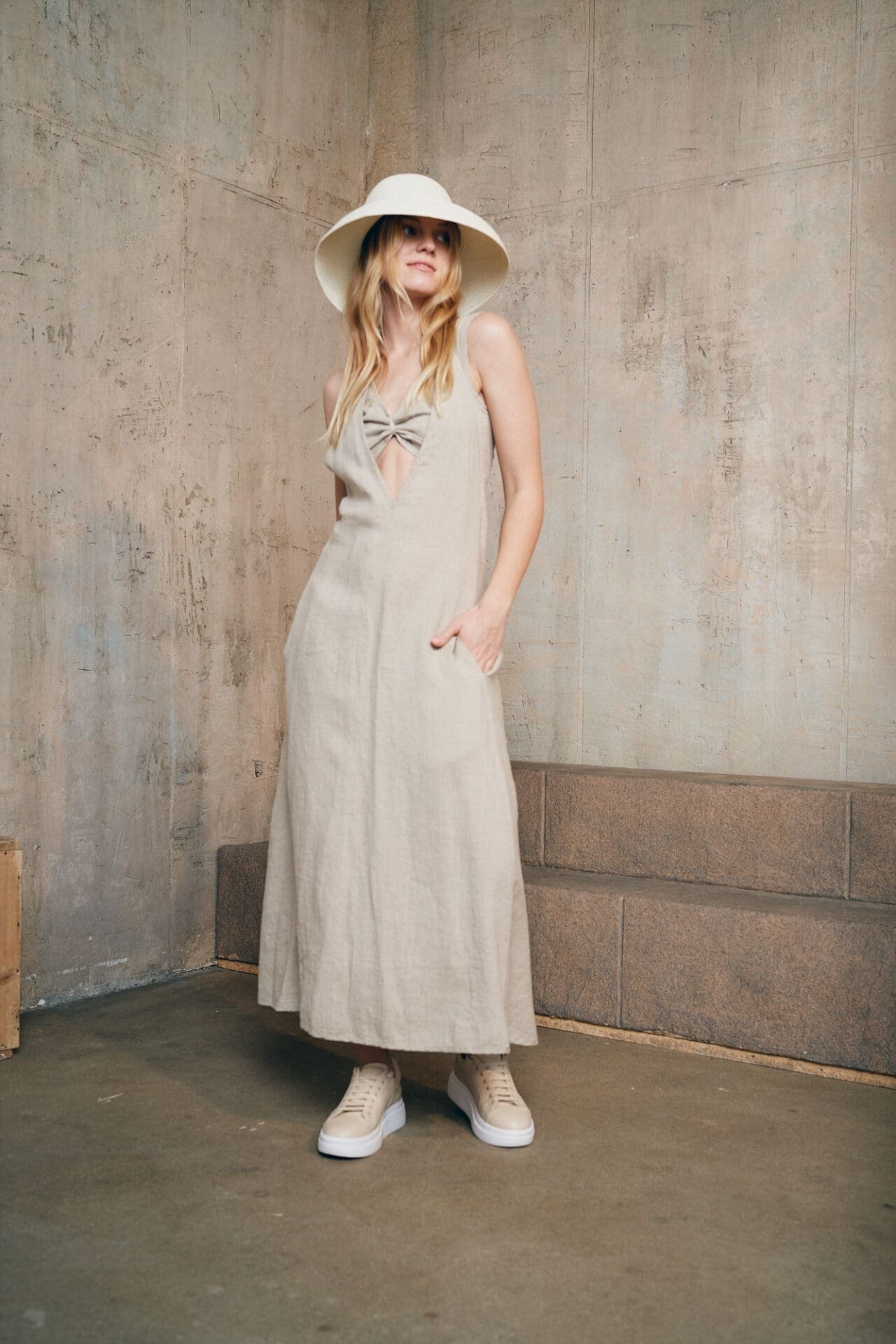 Dviejų dalių lininė suknelė