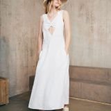 Balta dviejų dalių lininė suknelė