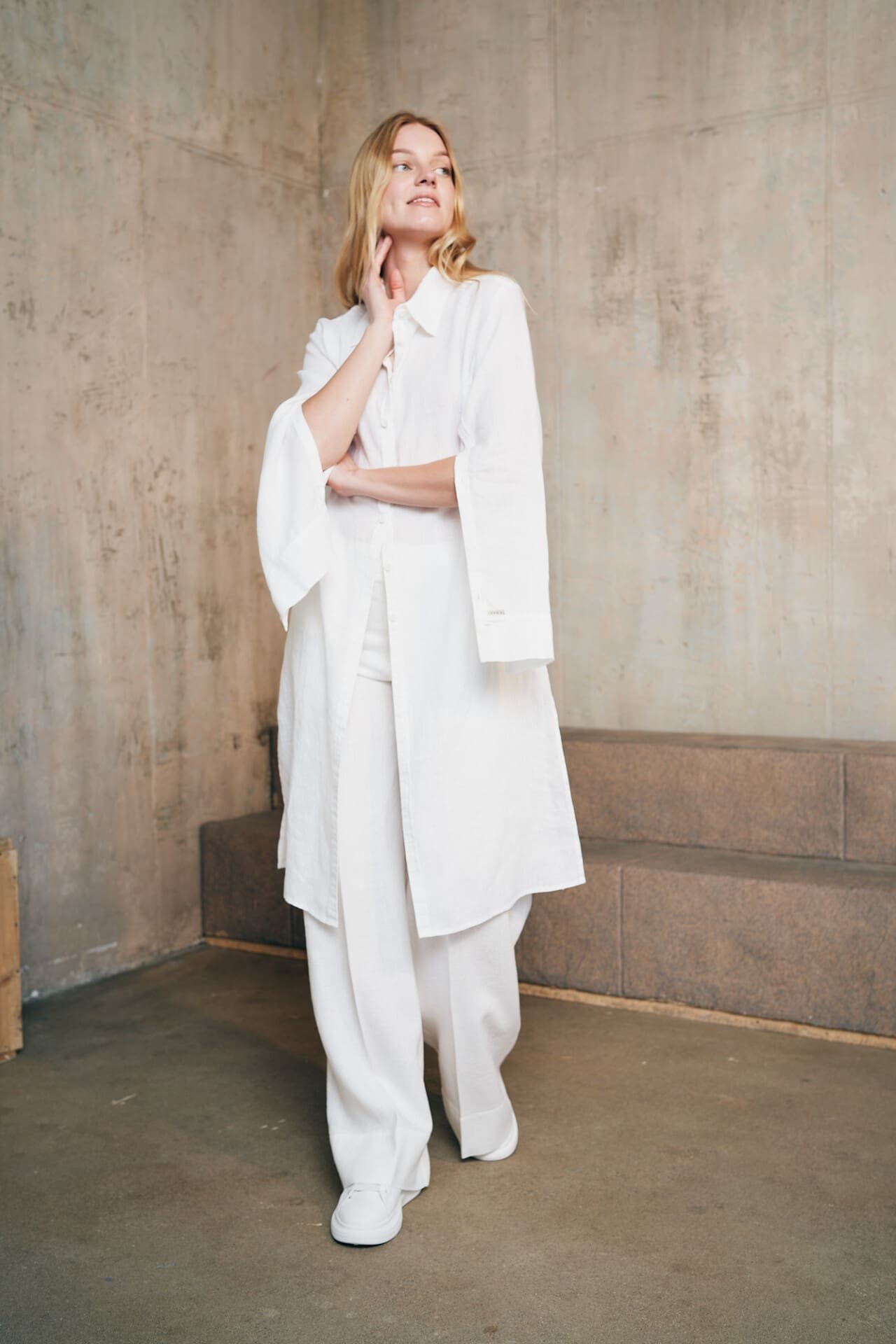 Surišami marškiniai in Spalva Balta