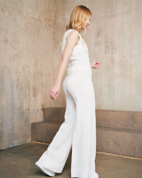 Baltos klasikinio silueto lininės kelnės