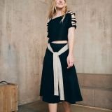 Platėjantis lininis sijonas