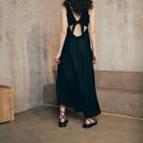 Juoda dviejų dalių lininė suknelė