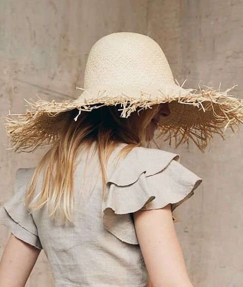 Palaidinė su raukiniais in Dydis 42 and Spalva Natūrali