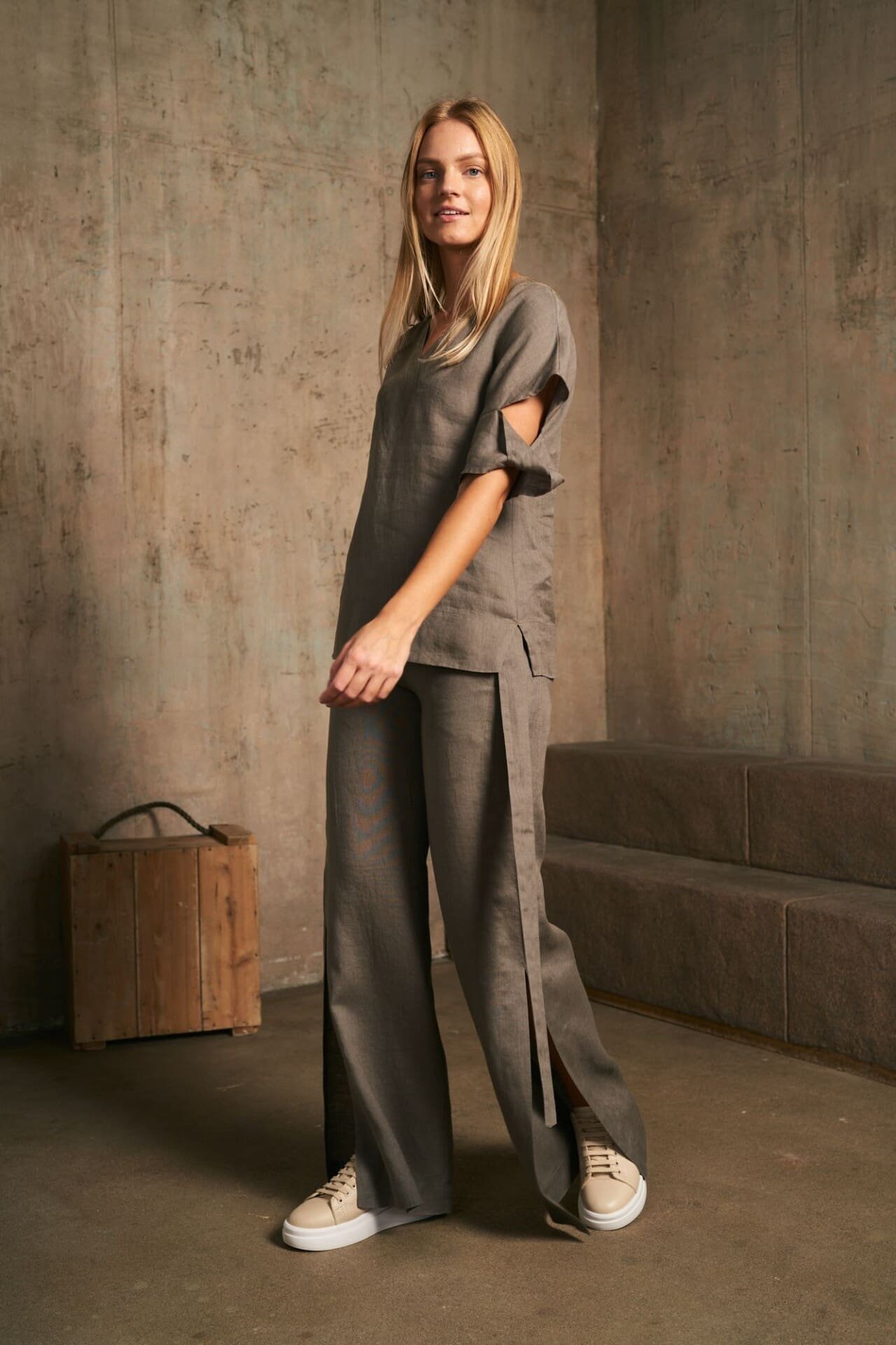 Shadow ilgos kelnės su skeltukais