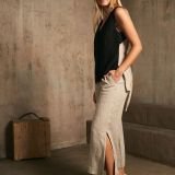 Dviejų spalvų asimetrinė liemenė