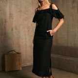 Juoda lininė suknelė su raukiniais