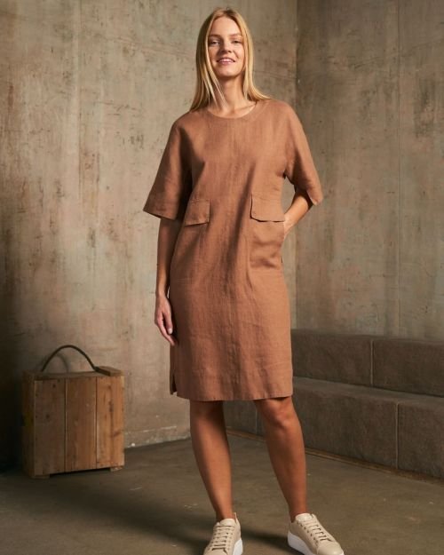 Amber Raw stilinga lininė suknelė