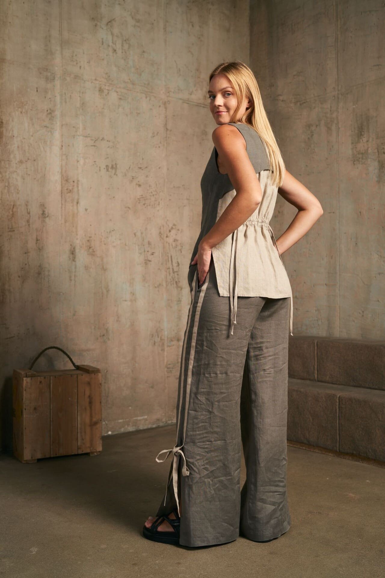 Shadow lininės kelnės su raištukais