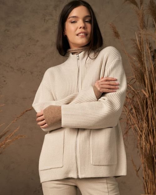 Šviesus kardiganas in Spalva Balta and Dydis 40