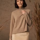 Kašmyro megztinis su blizgesiu