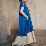 Dviejų spalvų lininė suknelė