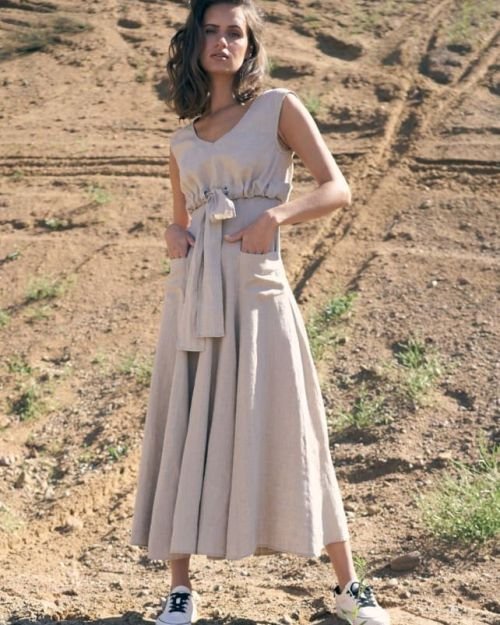 Trumpa lininė palaidinė SL52031 in Spalva Natūrali and Dydis 44