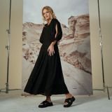 Pūstų rankovių lininė suknelė