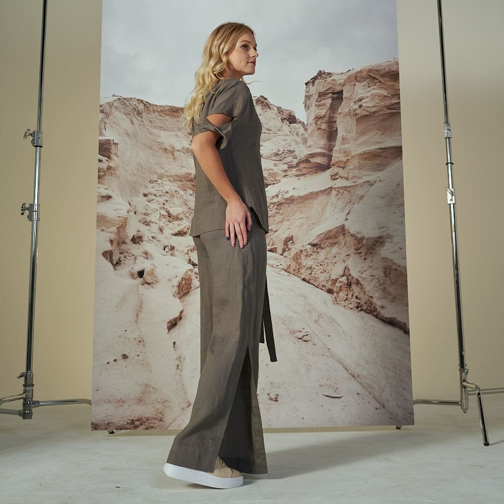 Stilinga lininė palaidinė