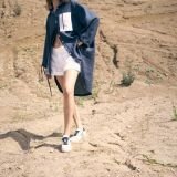 Trumpesni lininiai šortai