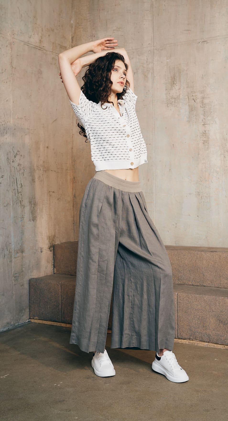 Lininė nerta polo palaidinė