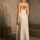 Ilga romantiška suknelė