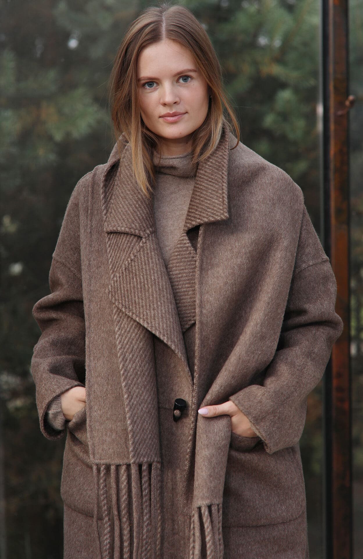 Dvipusis kašmyro paltas