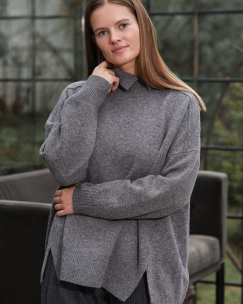 Pilkas oversize kašmyro megztinis