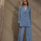 100% Lininis Blue Shadow švarkas su prakirpimais šonuose