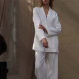 100% Lininis Baltas švarkas su prakirpimais šonuose