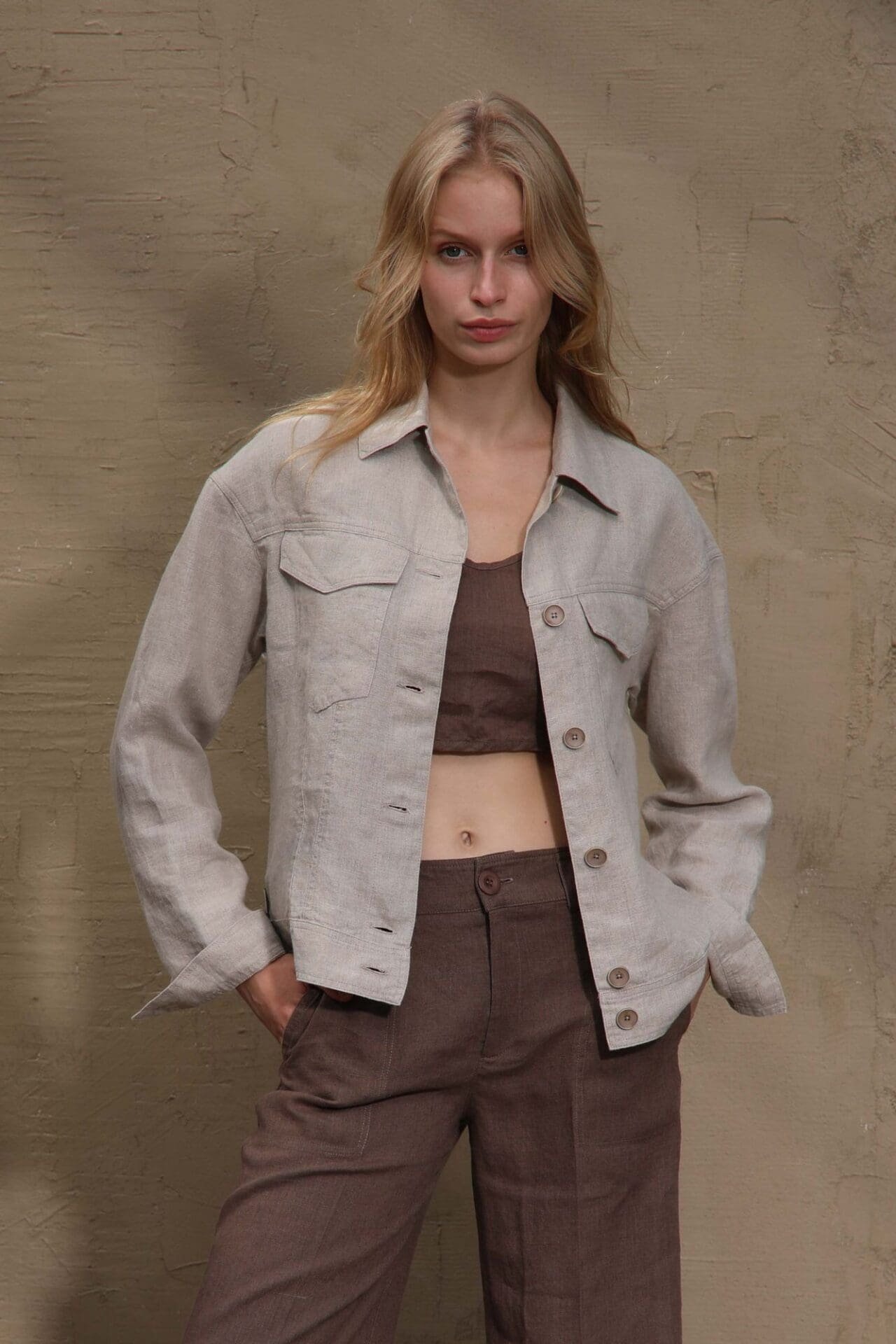 100% Lininis švarkelis su kišenėmis