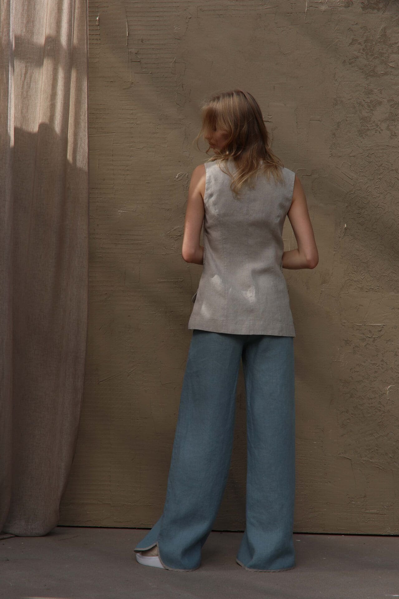 Natūralaus lino prailginta liemenė