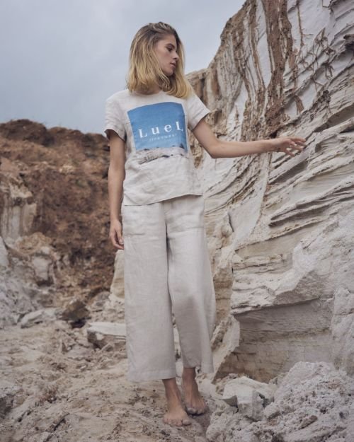 Kapri tipo kelnės in Dydis 36 and Spalva Natūrali